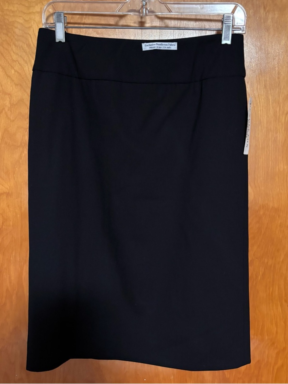 Pendleton Light Wool Pencil Skirt Size 4 NWT